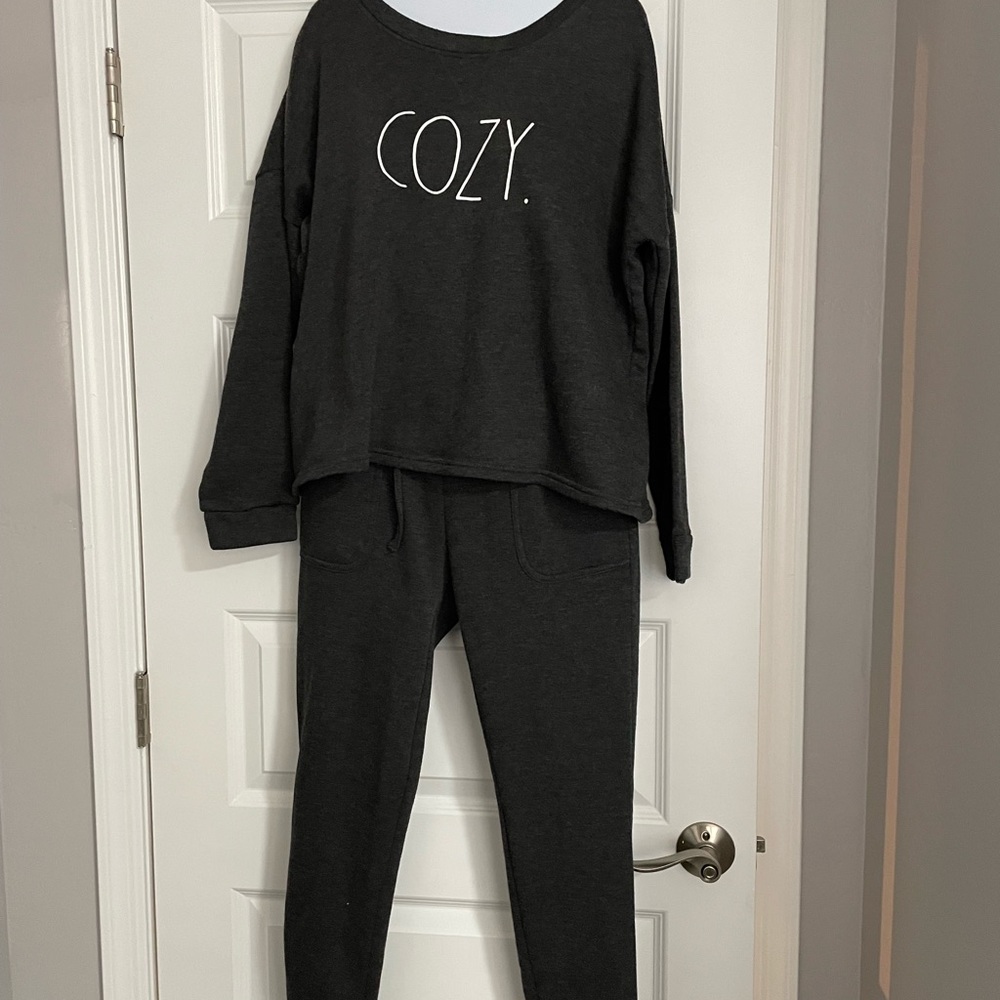 Rae Dunn Women's "COZY" Long Sleeve Top and Jogger Lounge Set